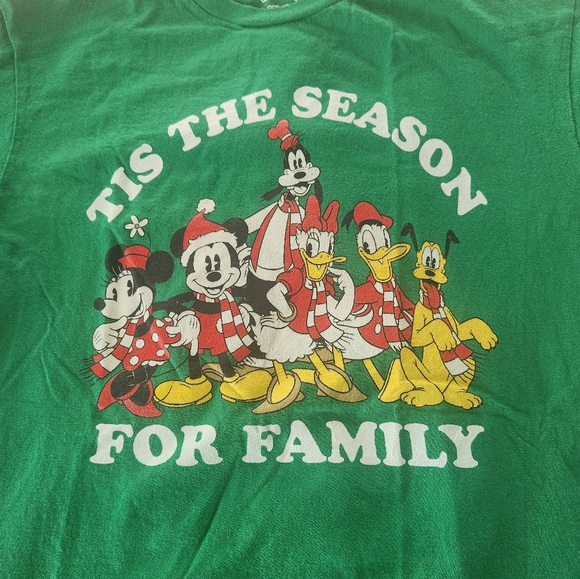 Christmas T-shirt - Picture 2 of 4